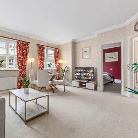 The Mayfair Large Snug London Kültér fotó