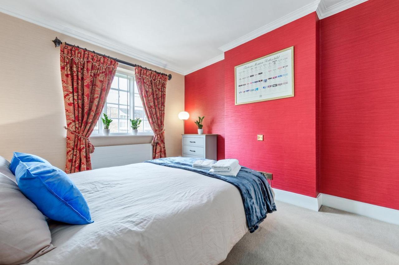 The Mayfair Large Snug London Kültér fotó