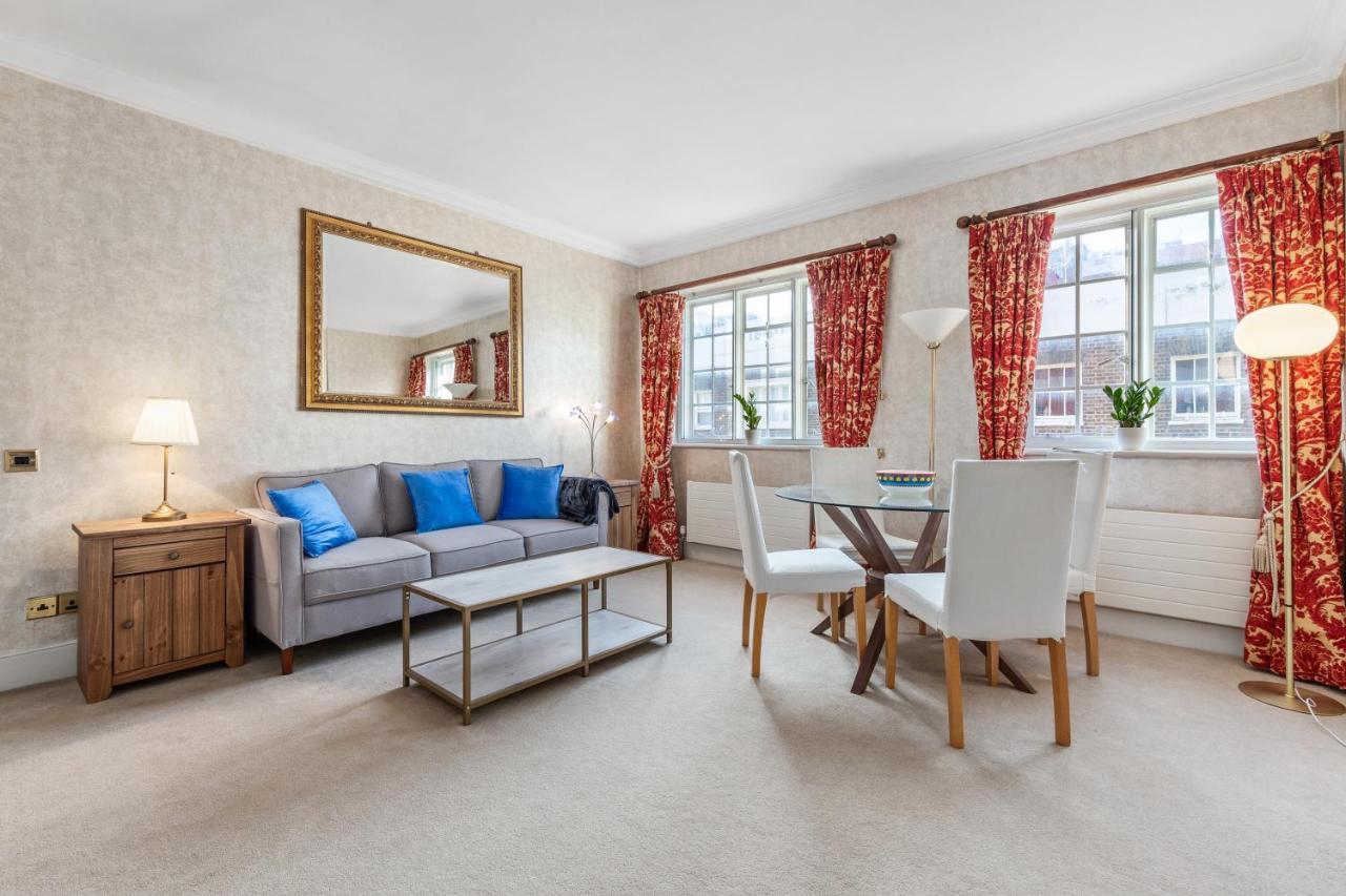 The Mayfair Large Snug London Kültér fotó