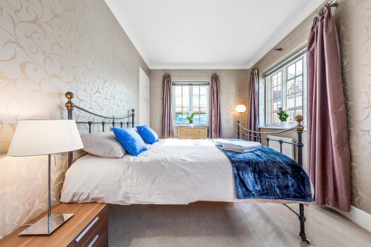 The Mayfair Large Snug London Kültér fotó